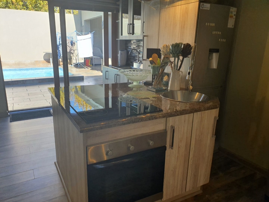 9 Bedroom Property for Sale in Eureka Free State